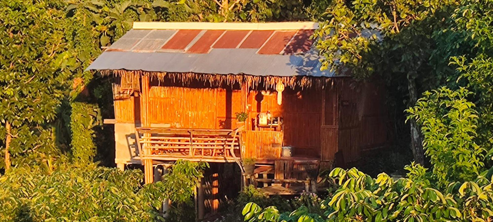 Baan 2 Dao Farmstay Chiang Dao Exterior photo